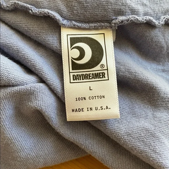 Daydreamer Willie Nelson In Stars Reverse Girlfriend Tee Size Large Short Sleeve - Picture 4 of 5